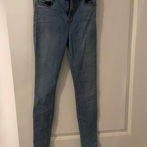 J Brand Women's Light Wash Skinny Jeans